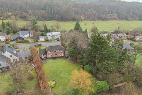 4 bedroom detached house for sale, Silverthorn Drive, Hemel Hempstead, HP3