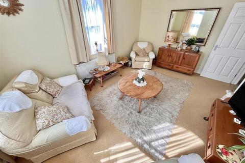 undefined, Kings Road, Great Yarmouth