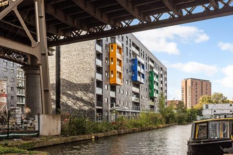 2 bedroom apartment to rent, Potato Wharf, Manchester M3