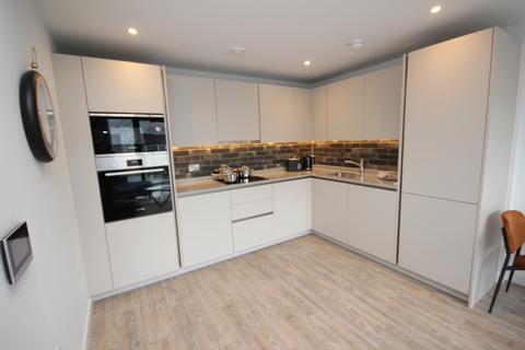 2 bedroom apartment to rent, Potato Wharf, Manchester M3