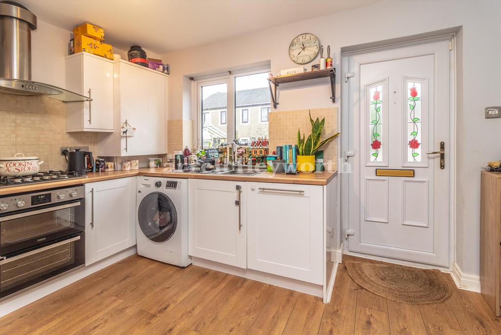 Kitchen image 2