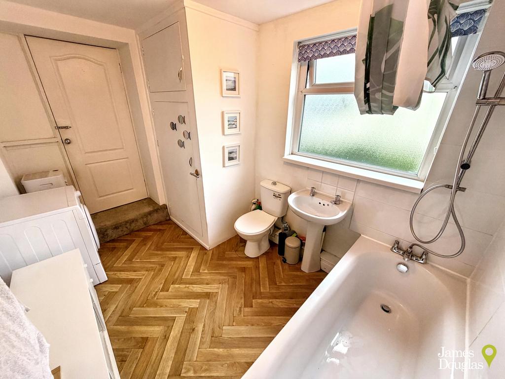 Bath2
