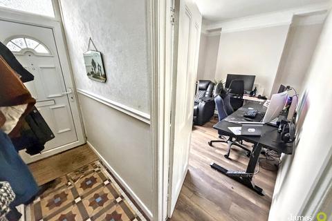 undefined, Llantrisant Road, Pontypridd CF37