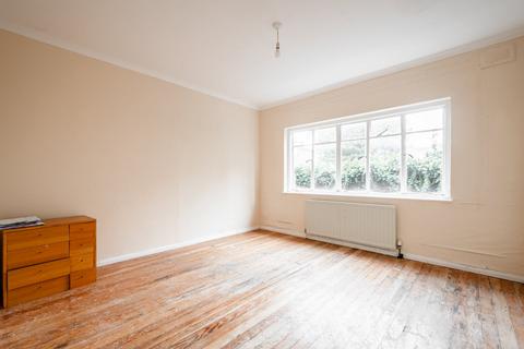 undefined, 56 Clissold Crescent, London, N16 9AT