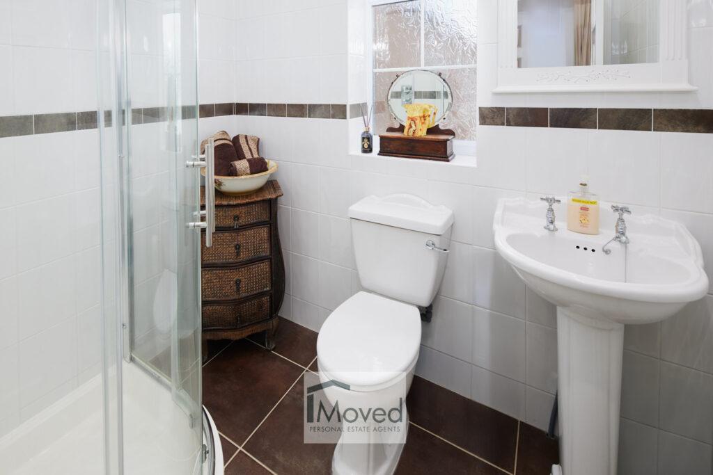En-suite 1-2