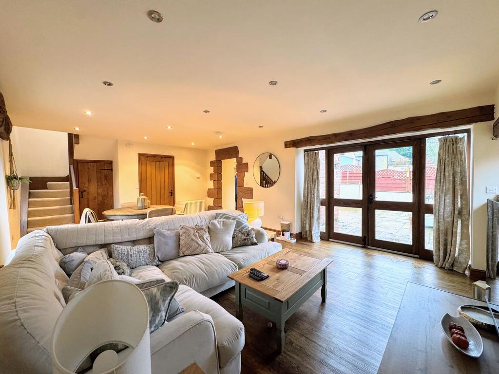 Living / Dining