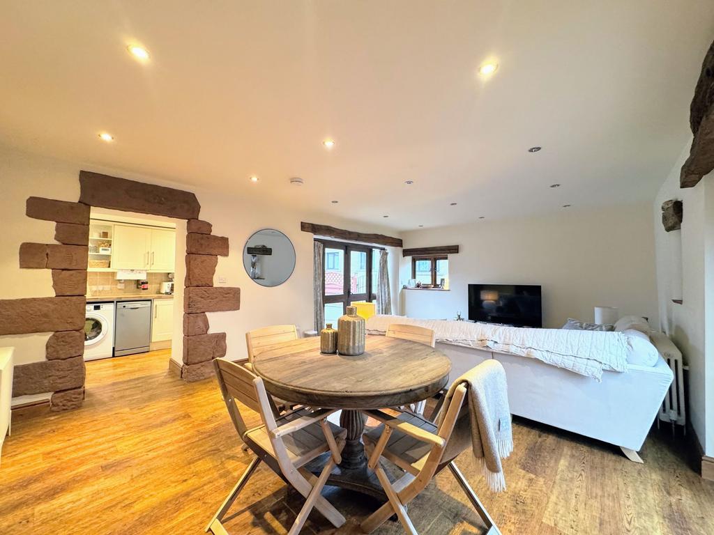 Living / Dining