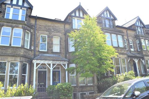 Harlow Moor Drive, Harrogate, , HG2 0JX