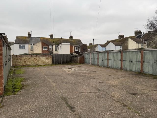 4 Small T202602051200.jpeg