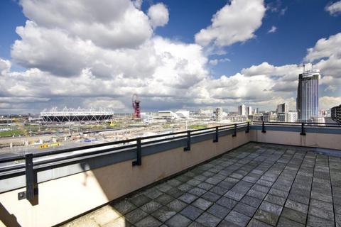 undefined, High Street, London, E15