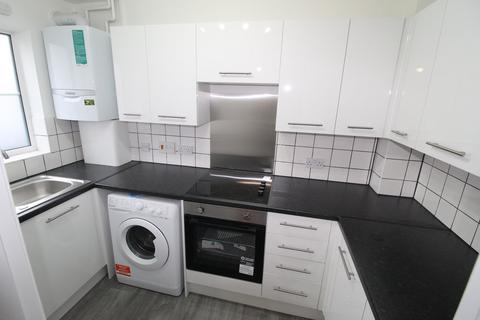 undefined, Ratcliffe Close, Uxbridge, UB8