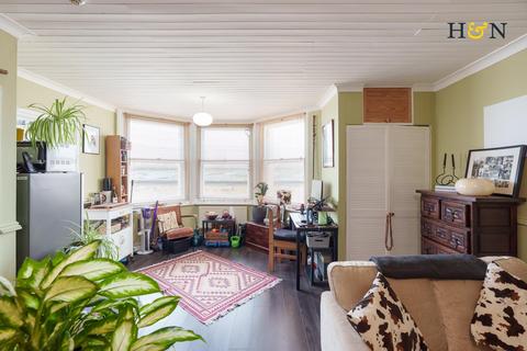 undefined, Kingsway, Hove BN3