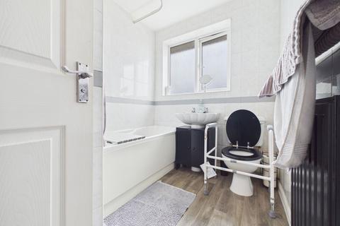 4 bedroom terraced house for sale, Milton Road, Corringham, SS17