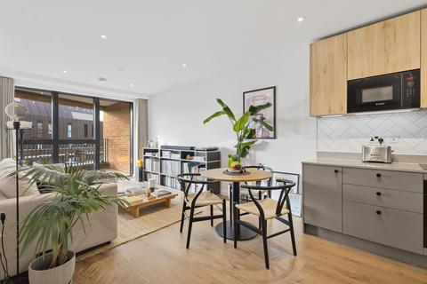 1 bedroom flat for sale, Yeo Street, London E3