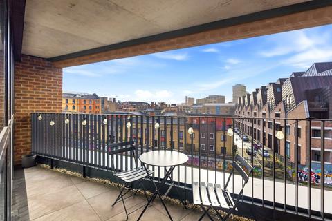 1 bedroom flat for sale, Yeo Street, London E3