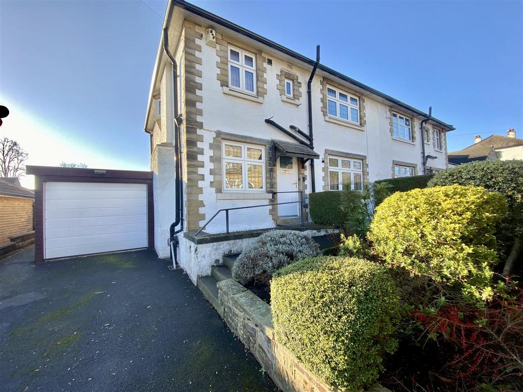 Bramleys Estate Agents - Knowl Road - Mirfield (2)