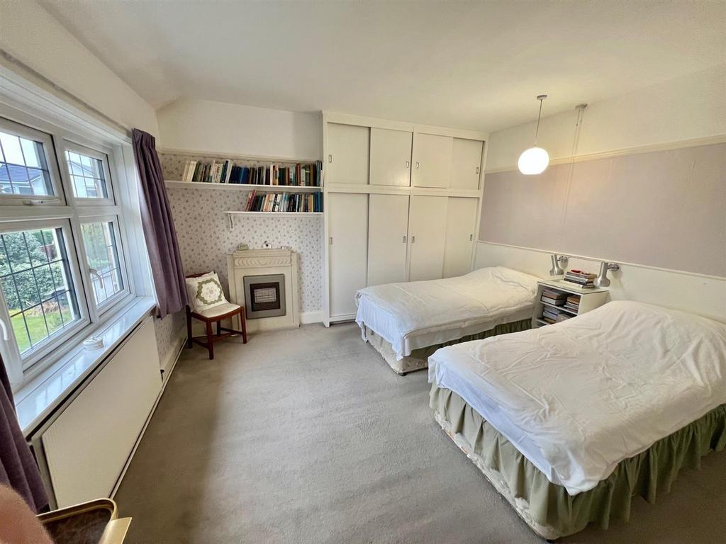 Bramleys Estate Agents - Knowl Road - Mirfield (1)