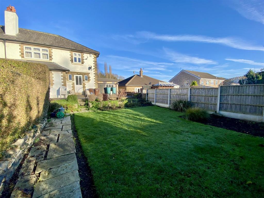 Bramleys Estate Agents - Knowl Road - Mirfield (6)