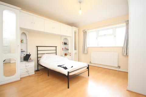 undefined, Maple Grove, Guildford