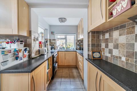 4 bedroom semi-detached house for sale, Laughton Road, Northolt