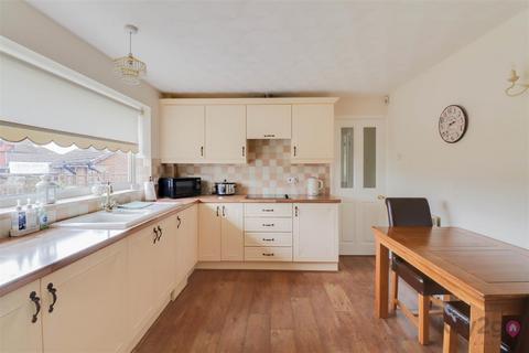 2 bedroom detached bungalow for sale, Melbourne Avenue, Aston, Sheffield, S26
