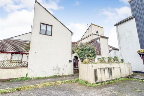 undefined, Tree Hamlets, Upton BH16