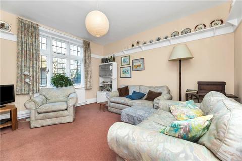 undefined, Madingley Road, Cambridge, Cambridgeshire