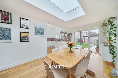 undefined, Alma Avenue, Hornchurch, RM12