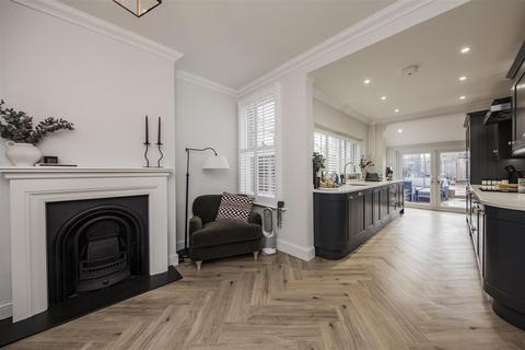 3 bedroom terraced house for sale, Offham Road, West Malling ME19
