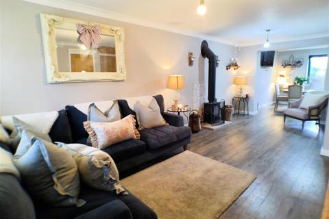 3 bedroom detached house for sale, Milburn Grove, Bingham, Nottingham