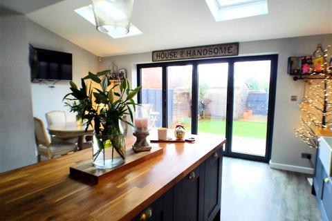 undefined, Milburn Grove, Bingham, Nottingham