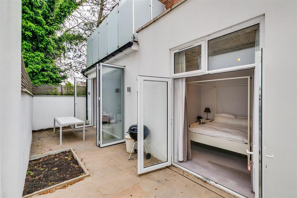 Bollo Bridge Road - For Sale