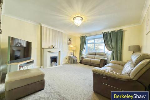 undefined, Lydiate Park, Thornton, Liverpool