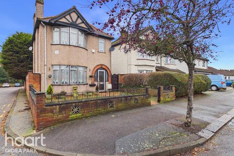 undefined, Lawrence Road, Gidea Park