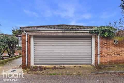 undefined, Lawrence Road, Gidea Park
