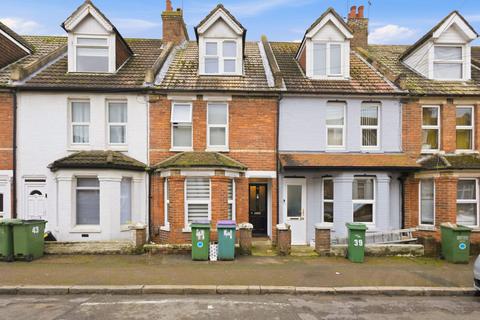 4 bedroom terraced house for sale, Athelstan Road, Folkestone, CT19