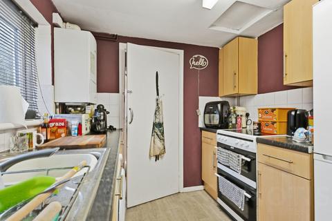 4 bedroom terraced house for sale, Athelstan Road, Folkestone, CT19
