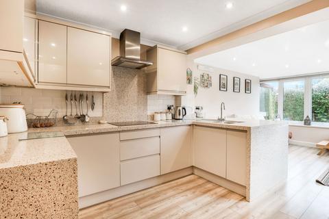 undefined, Cherry Close, Stratford-upon-Avon CV37