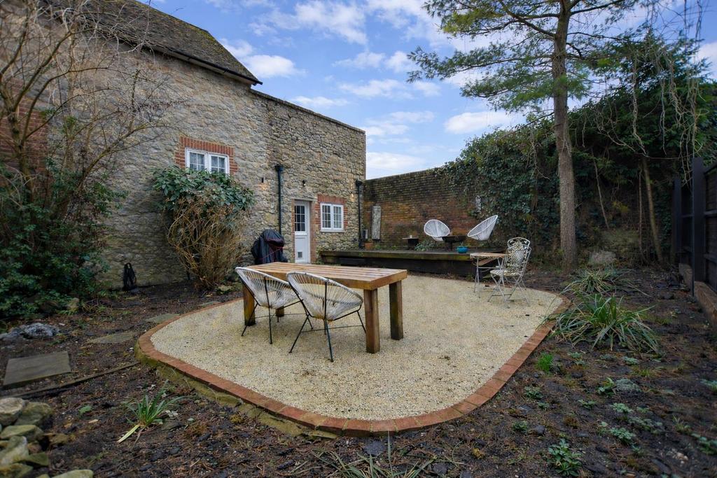 Malthouse Cottages3.jpg