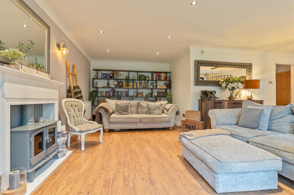 Living/Dining room