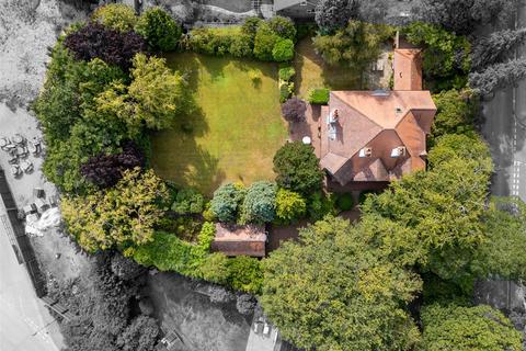 5 bedroom detached house for sale, Park Lane, Macclesfield