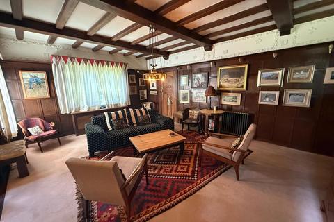 5 bedroom detached house for sale, Park Lane, Macclesfield