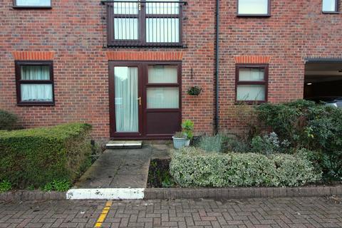 undefined, High Street, Baldock, SG7