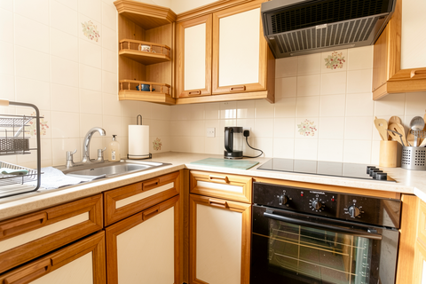 1 bedroom apartment for sale, High Street, Baldock, SG7