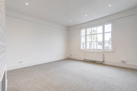 1 bedroom flat for sale, Park Crescent, Worthing, West Sussex, BN11