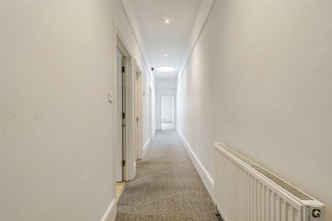 1 bedroom flat for sale, Park Crescent, Worthing, West Sussex, BN11