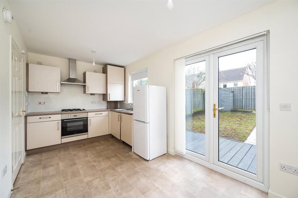 Kitchen/Dining Area