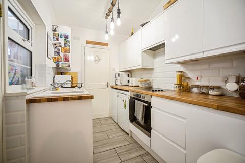 2 bedroom terraced house for sale, Salt Lane, Rochester, ME3