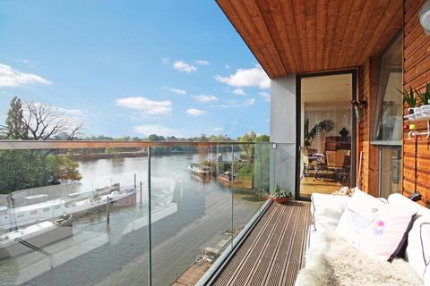 undefined, Malthouse Court, Brentford, TW8