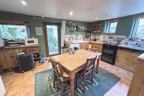 6 bedroom semi-detached house for sale, Trinity Road, Exmouth EX8